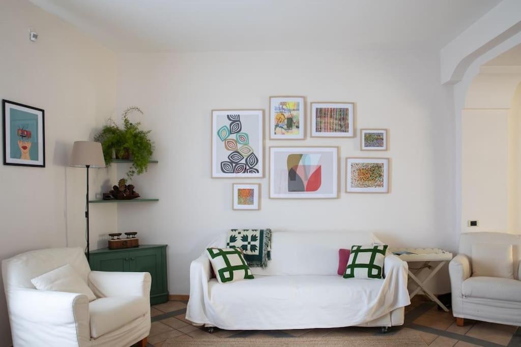 La Terrazza Nel Borgo Apartman Bracciano Kültér fotó