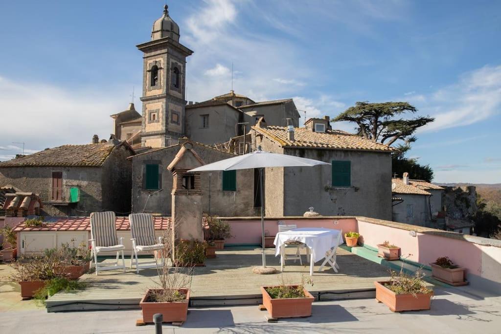 La Terrazza Nel Borgo Apartman Bracciano Kültér fotó