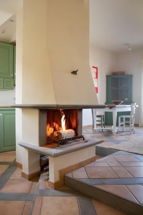 La Terrazza Nel Borgo Apartman Bracciano Kültér fotó