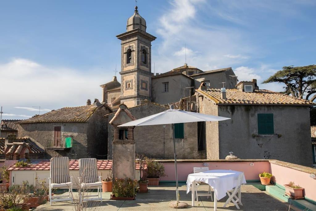 La Terrazza Nel Borgo Apartman Bracciano Kültér fotó